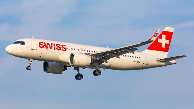 HB-JDA:Airbus A320:Swiss International Air Lines